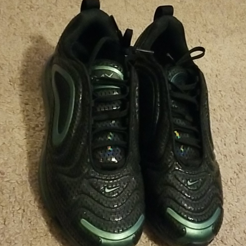 Boy Nike air max wear twice s